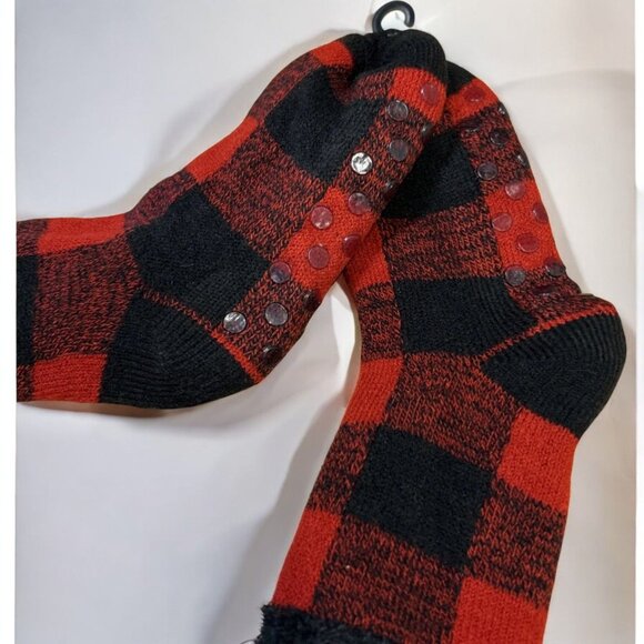 Northeast Outfitters Cozy Cabin Crew Socks Youth Small 10K-4 Plaid NEW Red Black - Picture 3 of 6